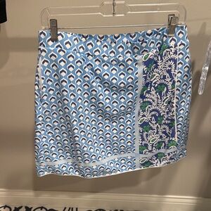 J McLaughlin Blue and White Patterned Skort